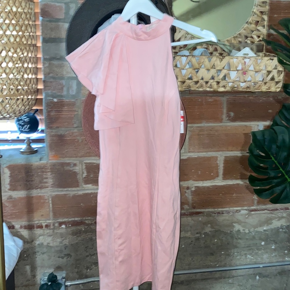 Pink dress